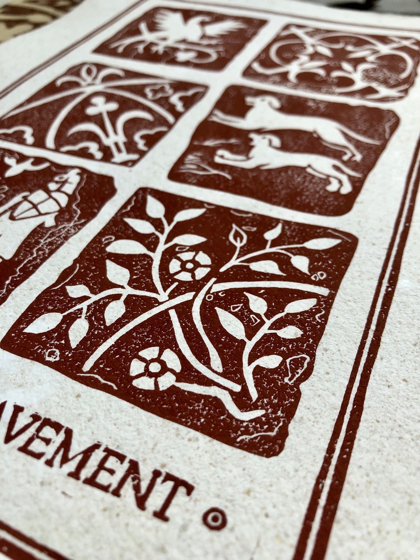 Cluny : Carreaux de pavement