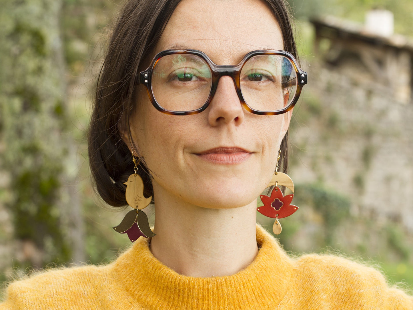 Oiseau et fleurs - Boucles d'oreilles dépareillée