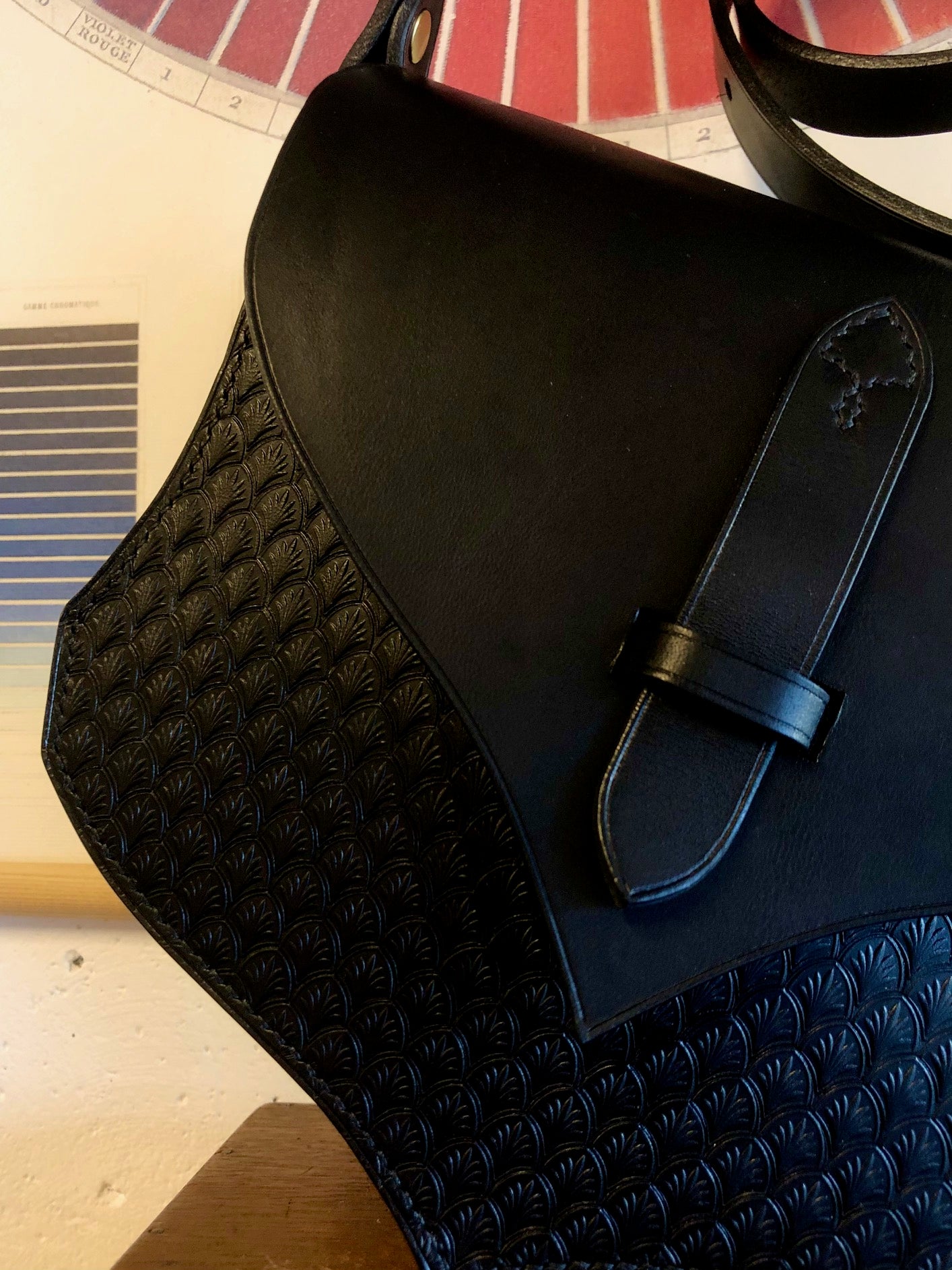 La Dragonnière - Cuir noir - en stock !